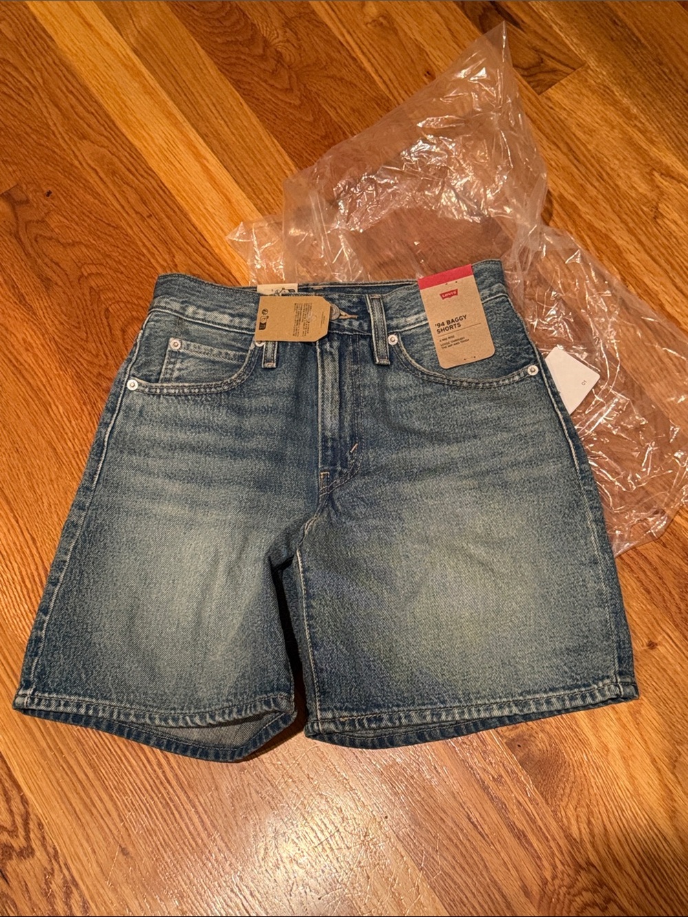 Levi's 94 baggy Light Blue Washed Denim Jean Shorts